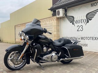 2012 Harley-Davidson Street Glide, чёрный, 1290000 рублей, вид 2