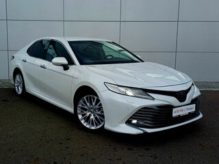 2020 Toyota Camry VIII (XV70), белый, 2600000 рублей, вид 4