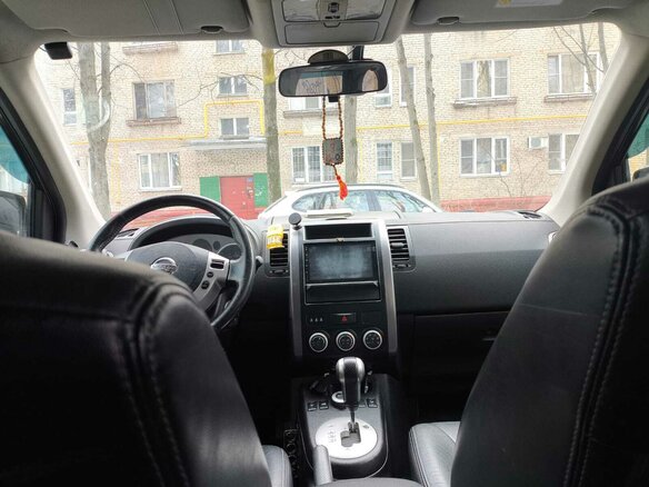 2010 Nissan X-Trail II, чёрный, 1100000 рублей - вид 8