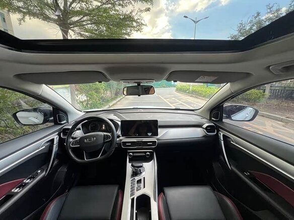 2022 Geely Binyue I Рестайлинг, белый - вид 5