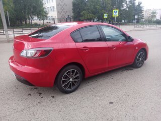 2012 Mazda 3 II (BL) Рестайлинг, красный, 650000 рублей, вид 3