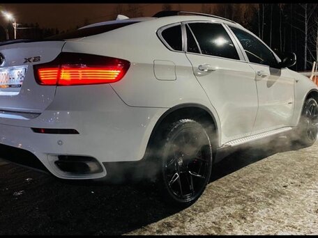 2008 BMW X6 50i 6-speed I (E71), белый, 1900000 рублей, вид 5