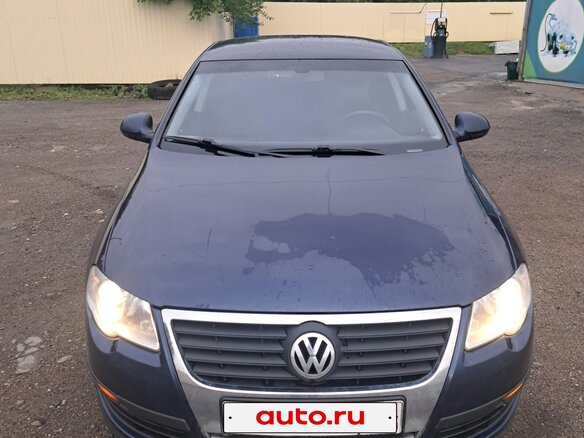 2010 Volkswagen Passat B6, синий, 500000 рублей