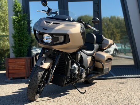 2019 Indian Challenger, золотистый, 1595000 рублей, вид 4
