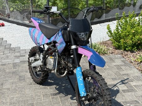 2022 Regulmoto Seven Medalist 150E, фиолетовый, 90000 рублей, вид 2