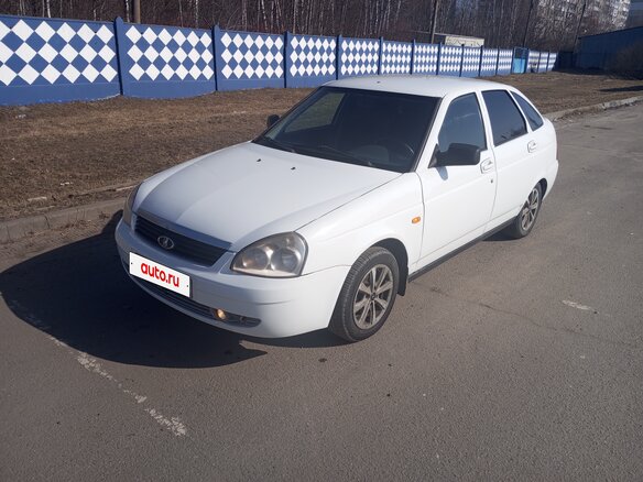 2011 Lada (ВАЗ) Priora I, белый, 400000 рублей - вид 5