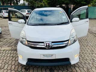 2014 Toyota ISis I Рестайлинг, белый, 1230000 рублей, вид 4
