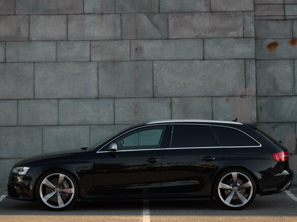 2013 Audi RS 4 III (B8), чёрный, 4900000 рублей - вид 4