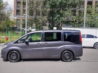 2015 Honda Stepwgn V, серый, 1700000 рублей, вид 5