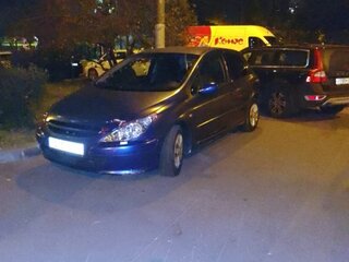 2002 Peugeot 307 I, синий, 290000 рублей, вид 1