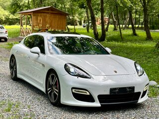 2013 Porsche Panamera GTS I, белый, 2700000 рублей, вид 3