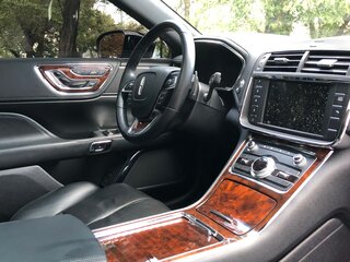 2018 Lincoln Continental X, чёрный, 2347107 рублей, вид 4