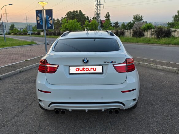 2013 BMW X6 M I (E71) Рестайлинг, белый, 2000000 рублей - вид 7