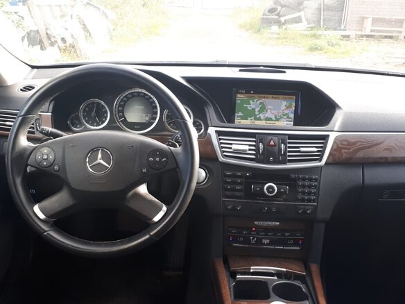 2009 Mercedes-Benz E-Класс 350 IV (W212, S212, C207), серебристый, 1145000 рублей - вид 6