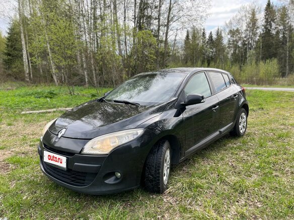 2009 Renault Megane III, чёрный, 500000 рублей - вид 1