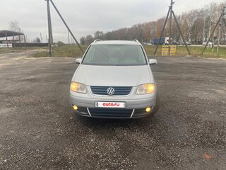2005 Volkswagen Touran I, серебристый, 700000 рублей, вид 1