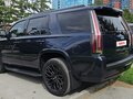 2018 Cadillac Escalade IV, синий, 6000000 рублей - вид 1