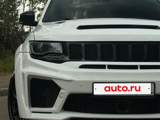 2014 Jeep Grand Cherokee SRT IV (WK2) Рестайлинг, белый, 5490000 рублей, вид 4
