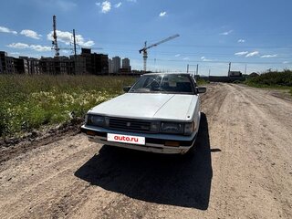 1987 Toyota Mark II V (X70), белый, 200000 рублей, вид 3