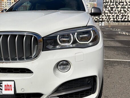 2016 BMW X5 M50d III (F15), белый, 4800000 рублей, вид 4