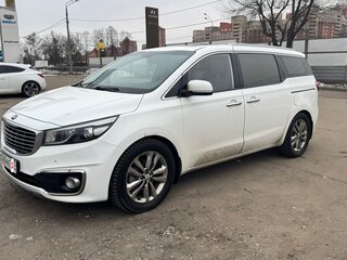 2016 Kia Carnival III, белый, 2900000 рублей, вид 1