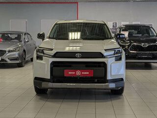 2025 Toyota RAV4 VI (XA60), белый, 4200000 рублей, вид 3