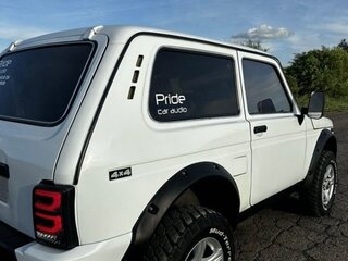 2006 Lada (ВАЗ) 2121 (4x4) I Рестайлинг, белый, 650000 рублей, вид 2