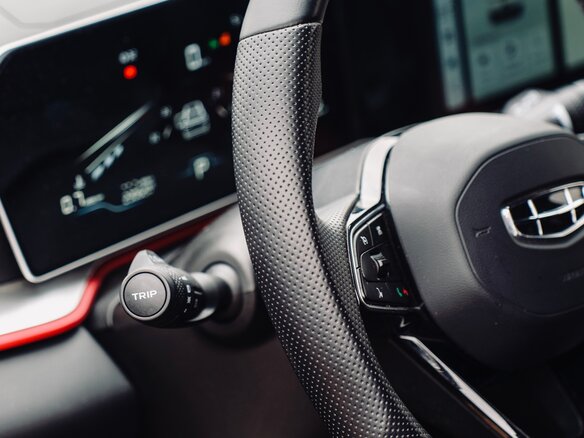 2024 Geely Coolray I Рестайлинг, серый, 1875000 рублей - вид 31