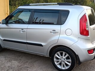 2013 Kia Soul I Рестайлинг, серебристый, 890000 рублей, вид 3