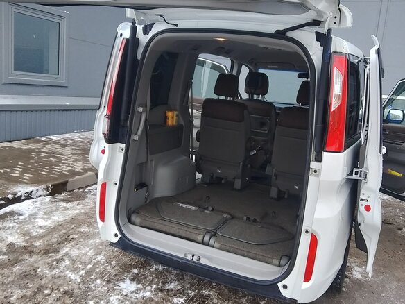 2015 Honda Stepwgn V, белый, 1670000 рублей - вид 13