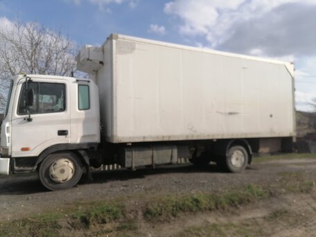 2012 Hyundai HD120, белый, 4000000 рублей, вид 2