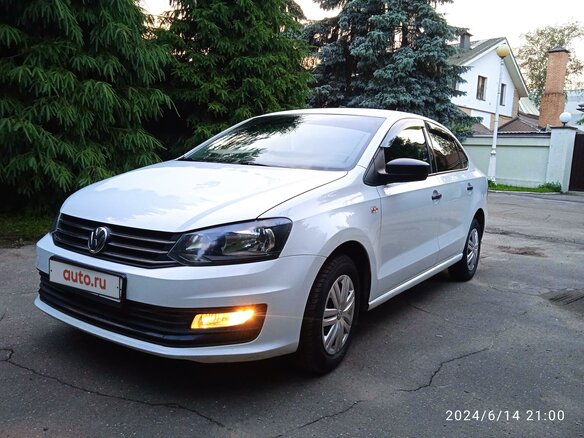 2018 Volkswagen Polo V Рестайлинг, белый - вид 3