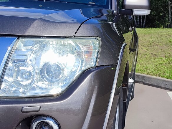 2011 Mitsubishi Pajero IV Рестайлинг 1, коричневый, 1950000 рублей - вид 18