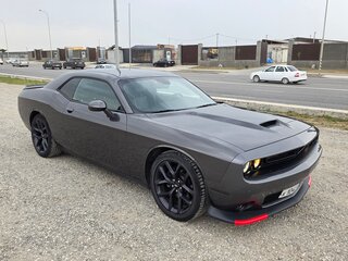2019 Dodge Challenger III Рестайлинг 2, серый, 3700000 рублей, вид 4