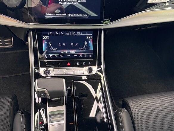 2020 Audi Q8 50 TDI I (4M), синий, 9700000 рублей - вид 18