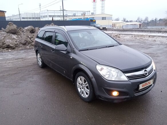 2011 Opel Astra H Рестайлинг, серый, 400000 рублей - вид 3
