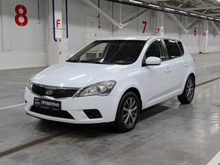 2011 Kia Ceed I Рестайлинг, белый, 535000 рублей, вид 1