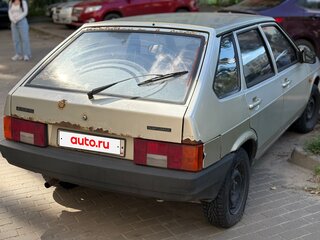 2005 Lada (ВАЗ) 21093i, серебристый, 150000 рублей, вид 4