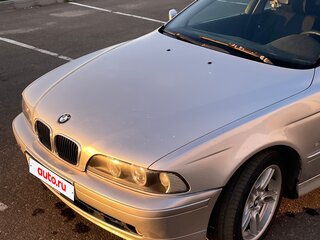 2000 BMW 5 серии 525i IV (E39) Рестайлинг, серебристый, 687000 рублей, вид 3