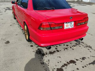 2001 Honda Accord VI, красный, 707777 рублей, вид 5