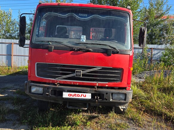 2004 Volvo FL, красный, 4150000 рублей - вид 3