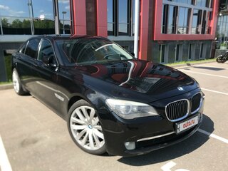 2010 BMW 7 серии 750i xDrive V (F01/F02/F04), чёрный, 1700000 рублей, вид 3