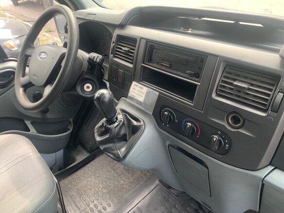 2007 Ford Transit, белый, 730000 рублей - вид 9