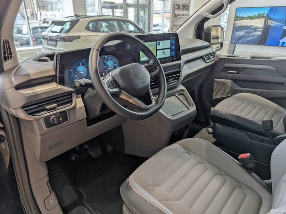 2025 Volkswagen Caravelle T7, чёрный, 11990000 рублей - вид 12