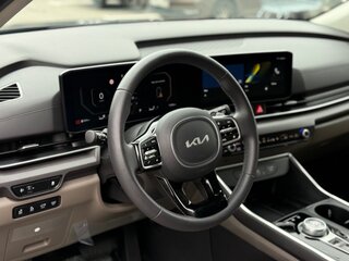 2026 Kia Carnival IV Рестайлинг, серый, 6490000 рублей, вид 3
