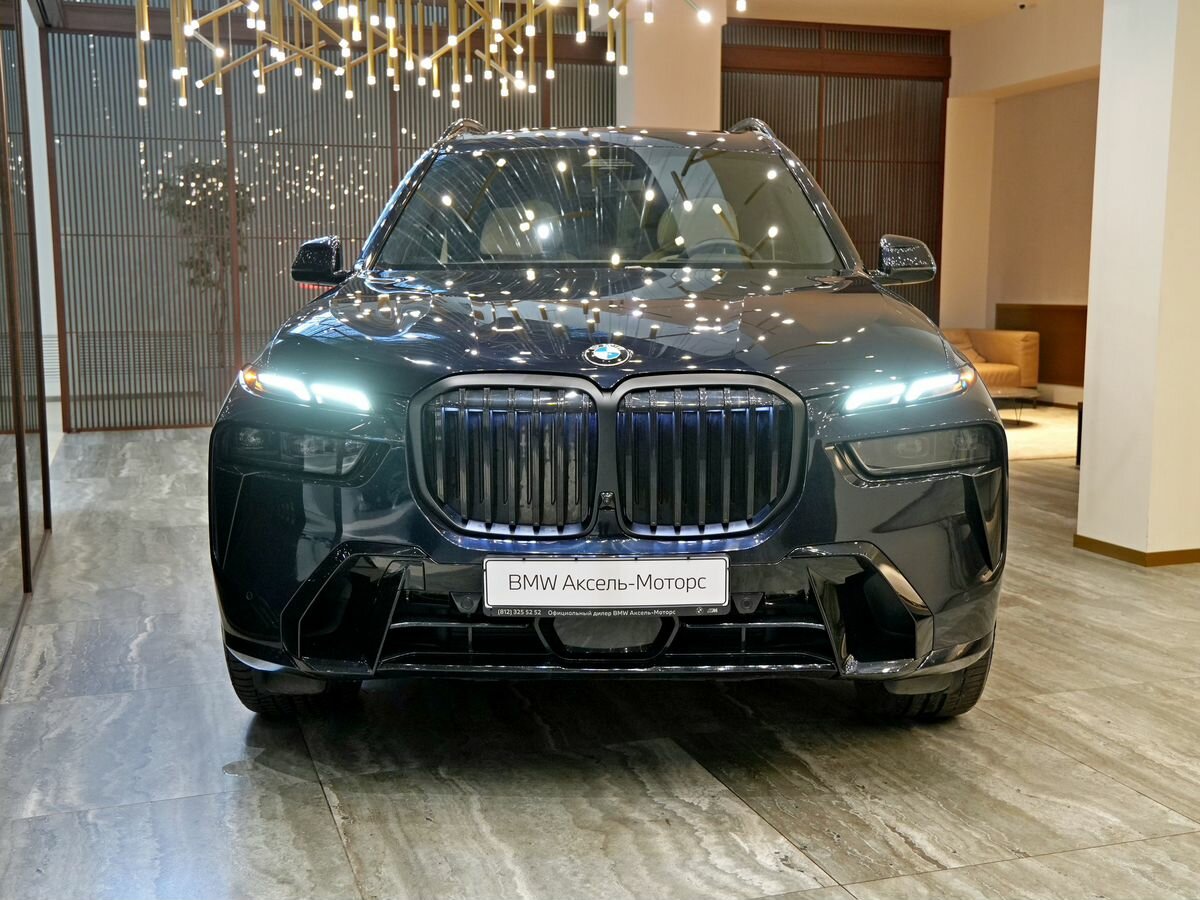 Открыть фотографии: BMW X7 I (G07) Рестайлинг