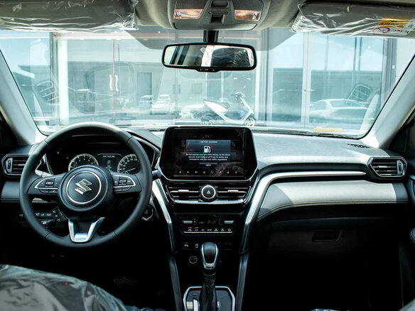 2026 Suzuki Grand Vitara III, серебристый, 3650000 рублей - вид 7