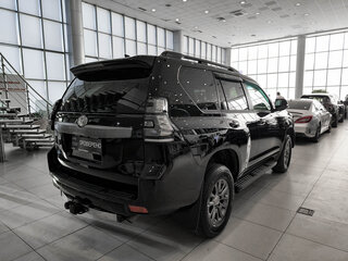 2014 Toyota Land Cruiser Prado 4-speed 150 Series Рестайлинг 1, чёрный, 2800000 рублей, вид 5