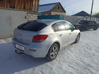 2012 Chevrolet Cruze I, серебристый, 690000 рублей, вид 4