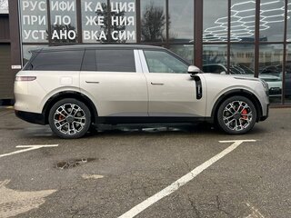 2026 Lynk & Co 900, золотистый, 7890000 рублей, вид 4